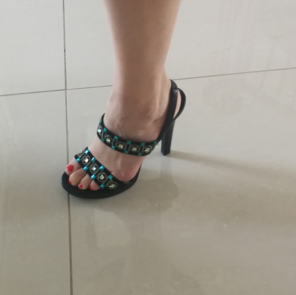 Authentic Versace jeweled heels - Picture 6 of 8